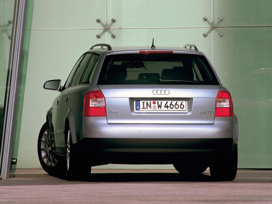  Audi A4 2.5 TDI Avant (B6,8E) 2001 года  (фото 8 из 13)